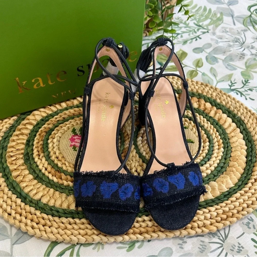 New Kate Spade Embroidered Denim Ankle Tie Block Heels Sandals Women’s Size 6